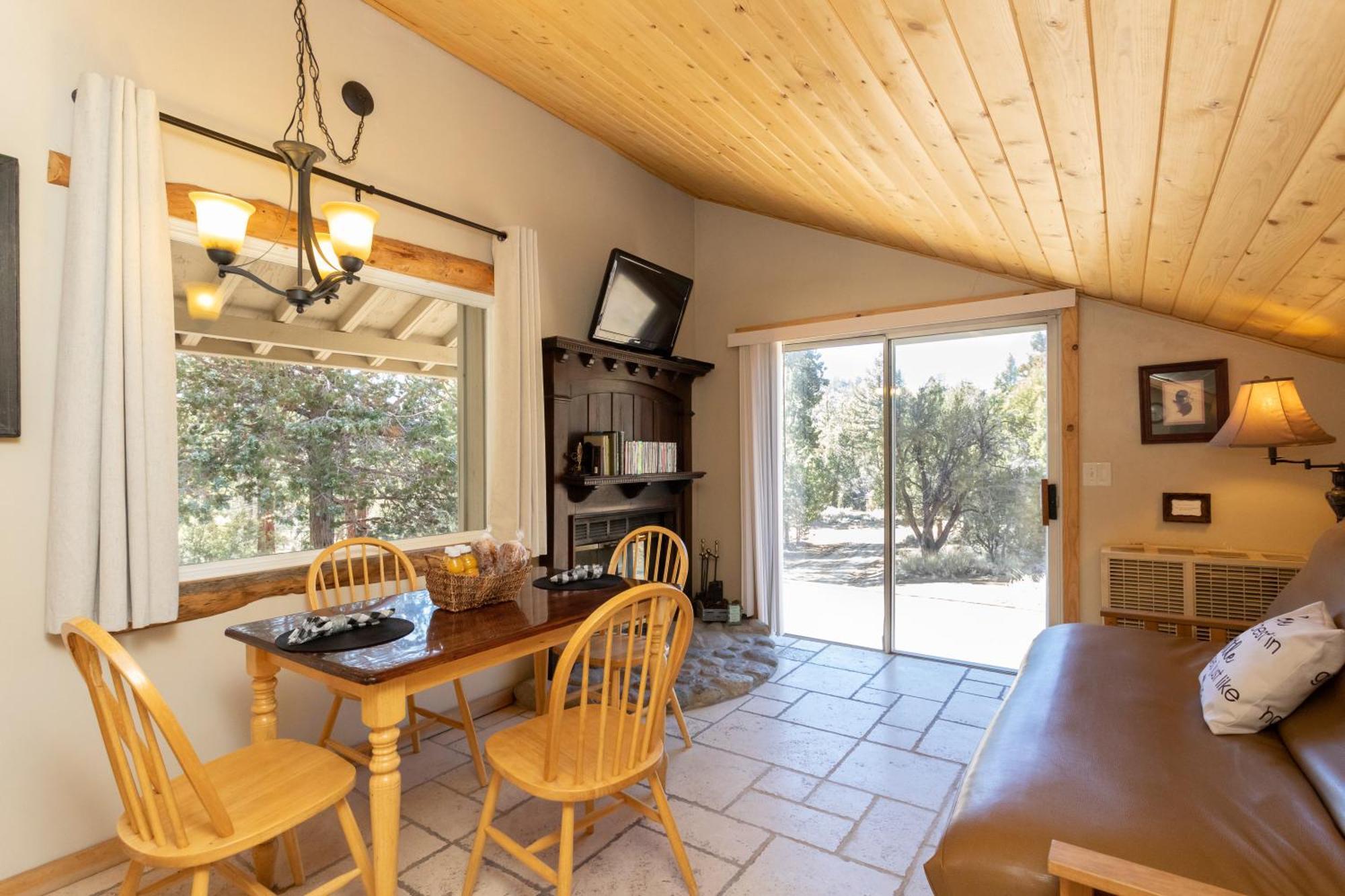 Cienaga Creek Ranch Villa Big Bear Lake Oda fotoğraf